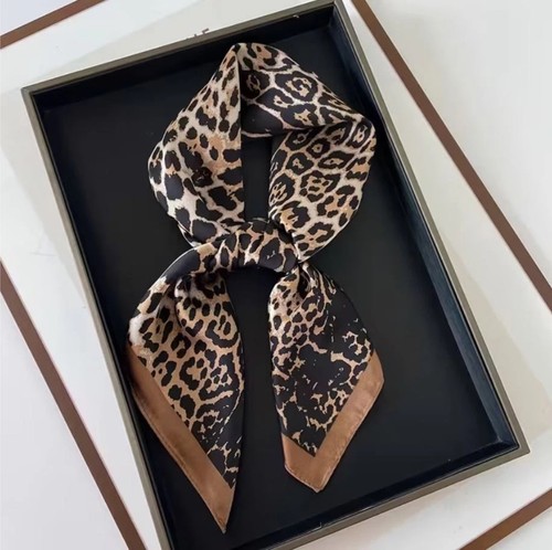 Elegantes seidentuch - elegantes,